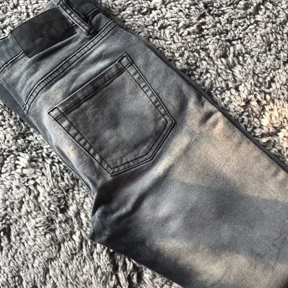 BCBGENERATION RILEY Jeans - Picture 3 of 4